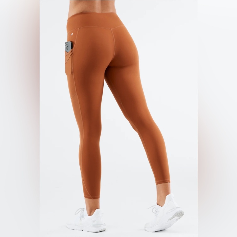 Fabletics Trinity Motion365Mid-Rise 7/8 Legging In Teak